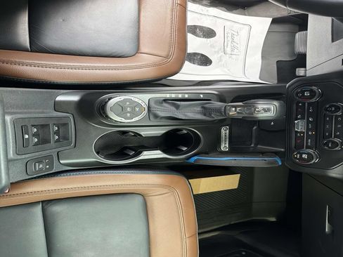 Used 2021 Ford Bronco Outer Banks AWD/4WD image 26