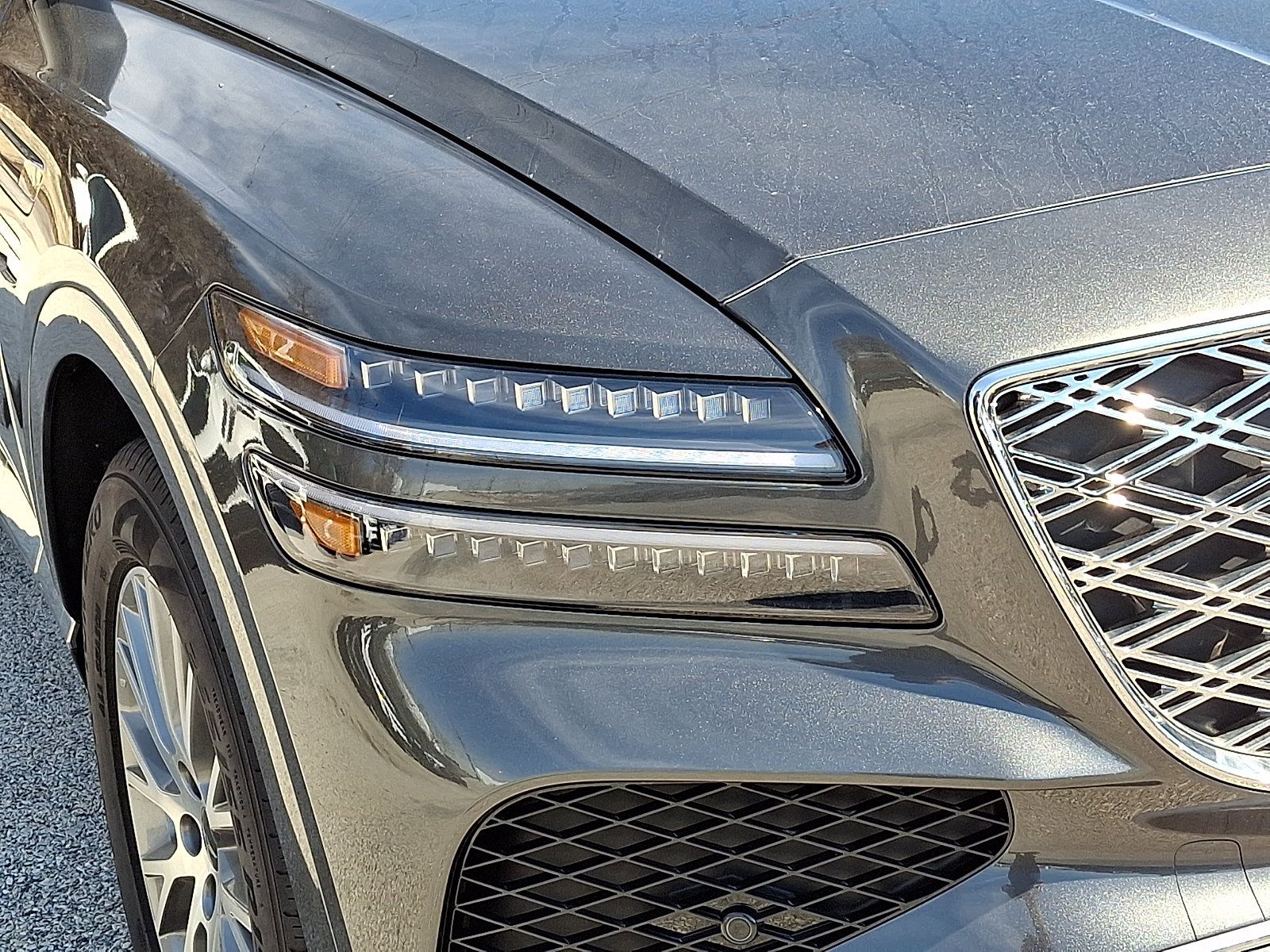 Certified 2025 Genesis GV80 2.5T Standard AWD/4WD image 9