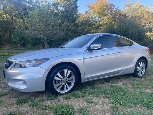 Used 2011 Honda Accord LX-S image 30