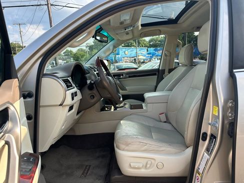 Used 2011 Lexus GX 460 image 13