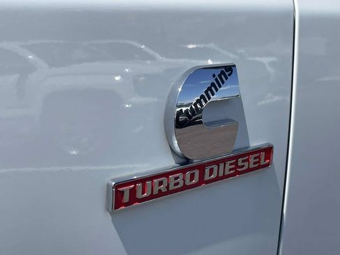 Used 2024 RAM 2500 Big Horn AWD/4WD image 27