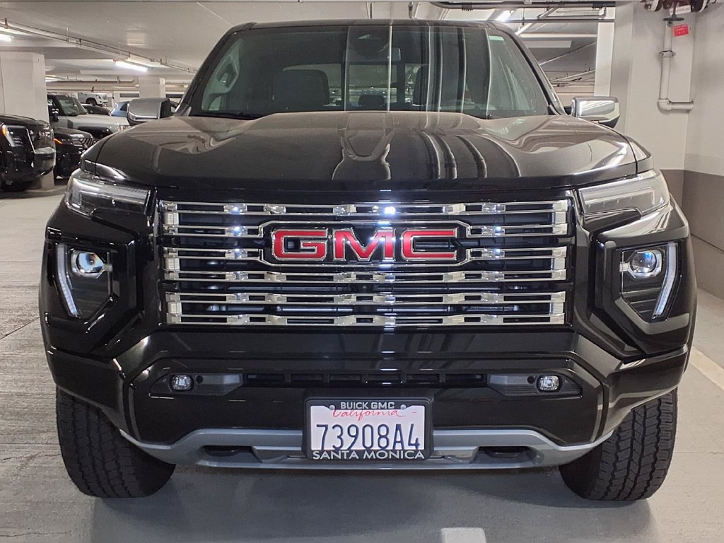 Used 2024 GMC Canyon Denali w/ LPO, Denali Black Edition AWD/4WD image 2