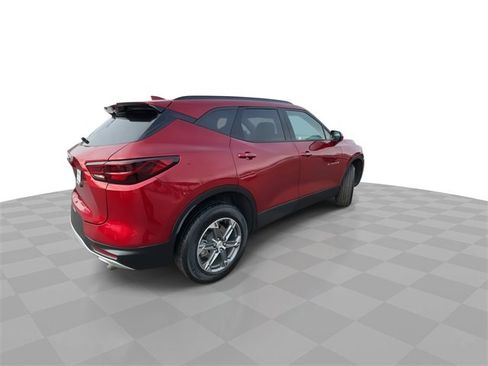 Used 2024 Chevrolet Blazer LT w/ Convenience Package image 8