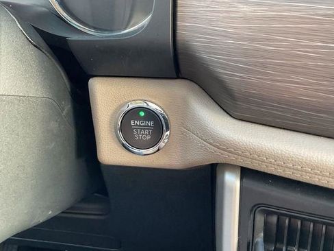 Used 2024 Ford Expedition Max Limited image 40