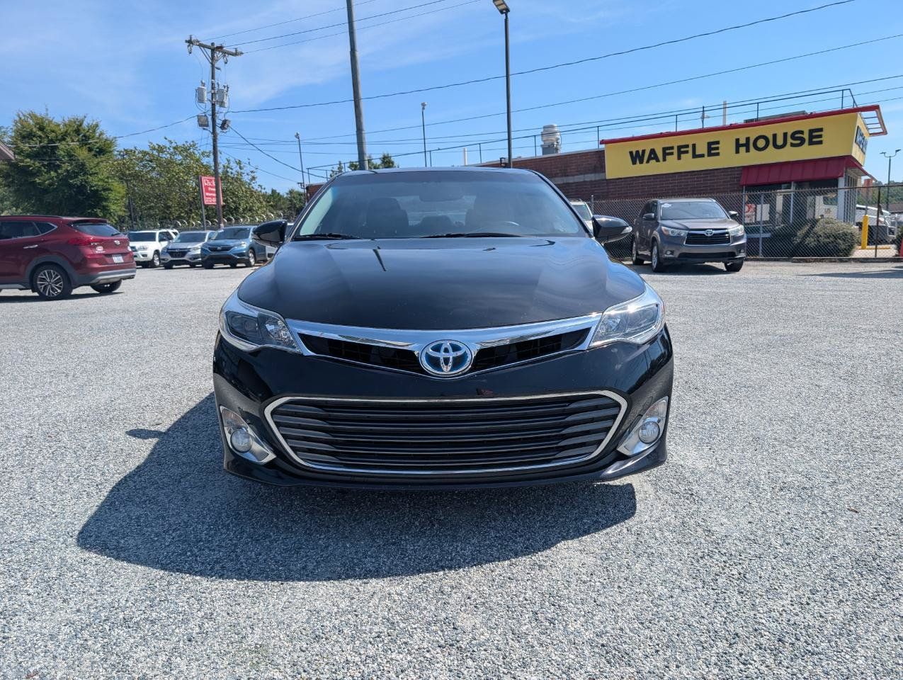 Used 2014 Toyota Avalon XLE Touring FWD image 2