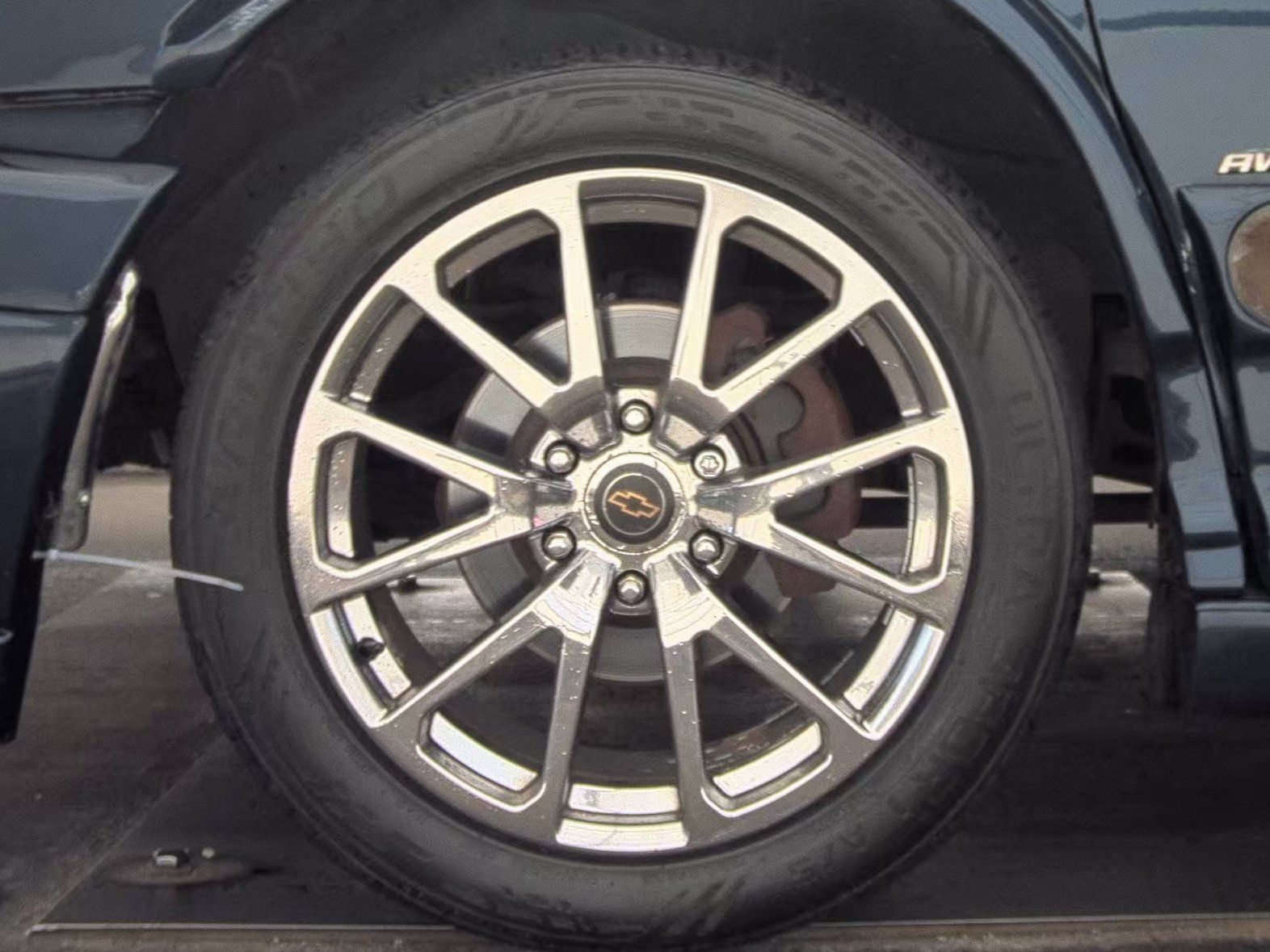 Used 2012 Chevrolet Express 1500 AWD image 7