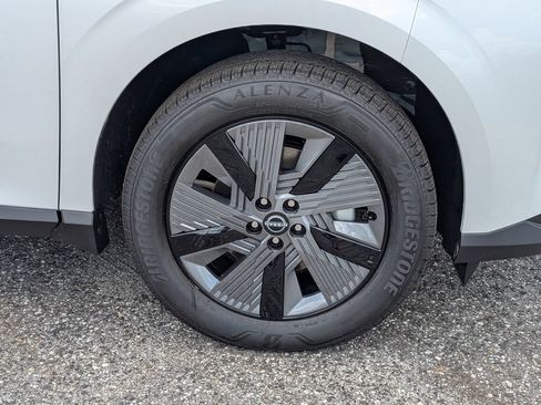 New 2025 Nissan Murano SL w/ Cargo Package AWD/4WD image 9