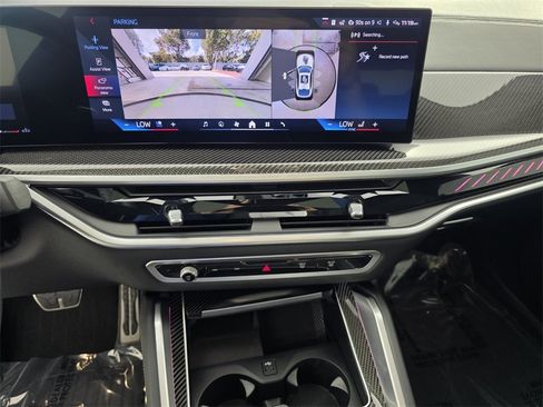 Used 2024 BMW X6 M60i w/ Climate Comfort Package image 22