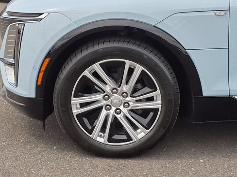 Certified 2024 Cadillac Lyriq Tech w/ Driver Assist Package RWD image 30