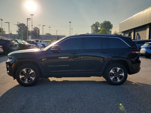 Used 2022 Jeep Grand Cherokee Limited 4xe AWD/4WD image 4