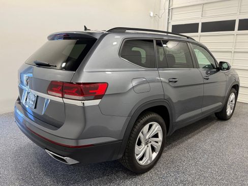 Used 2023 Volkswagen Atlas SE FWD image 6