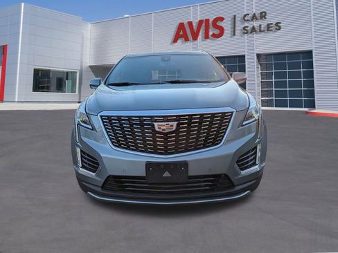 Used 2024 Cadillac XT5 Premium Luxury image 2