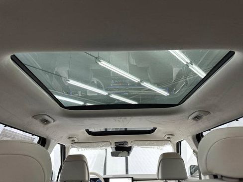 New 2025 Hyundai Santa Fe Calligraphy FWD image 19