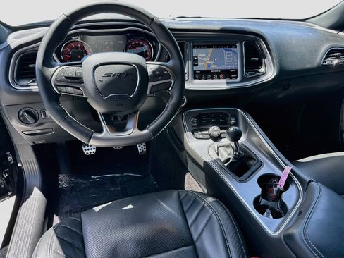 Used 2015 Dodge Challenger SRT Hellcat RWD image 23