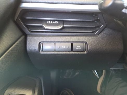 Used 2022 Nissan Altima 2.5 SV FWD image 48