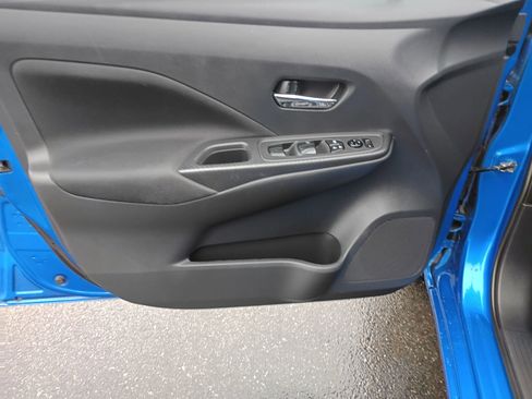 Used 2021 Nissan Versa SV image 22