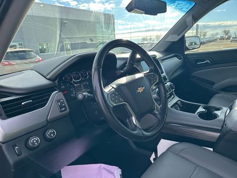 Used 2016 Chevrolet Suburban LT w/ Luxury Package image 10