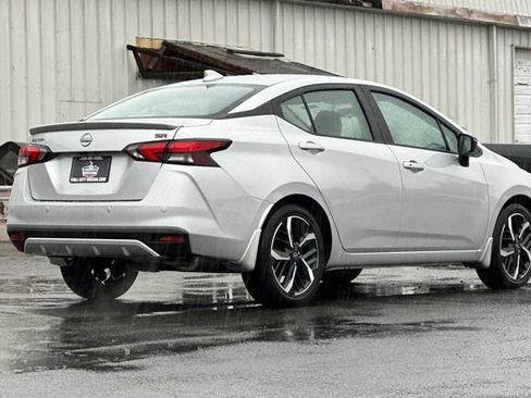 New 2025 Nissan Versa SR w/ Trunk Package image 3