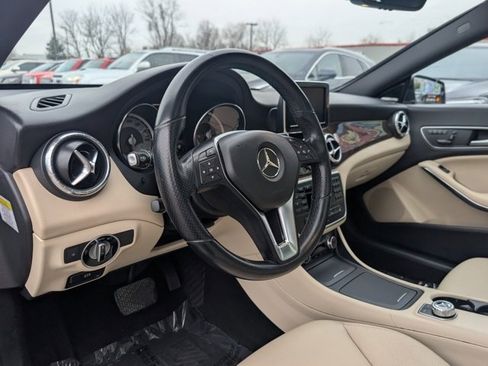 Used 2014 Mercedes-Benz CLA 250 image 8