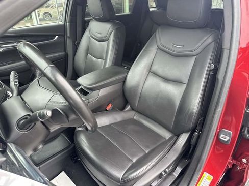 Certified 2023 Cadillac XT5 Premium Luxury image 21
