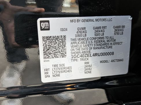 Used 2024 Chevrolet Silverado EV RST image 38