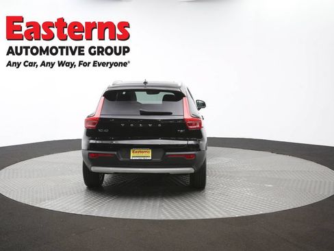 Used 2020 Volvo XC40 T5 Momentum AWD/4WD image 39
