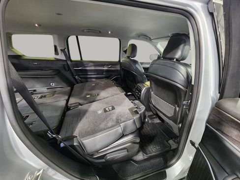 Used 2021 Jeep Grand Cherokee L Limited image 40