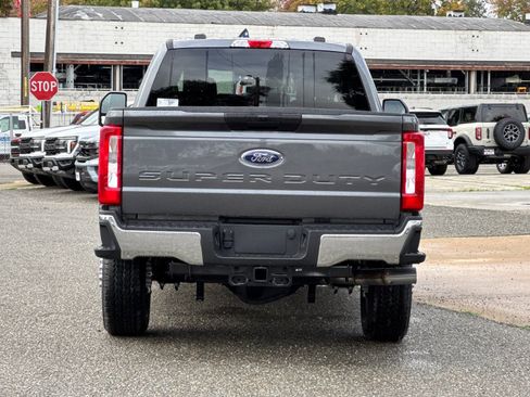 New 2026 Ford F350 XLT w/ FX4 Off-Road Package image 4