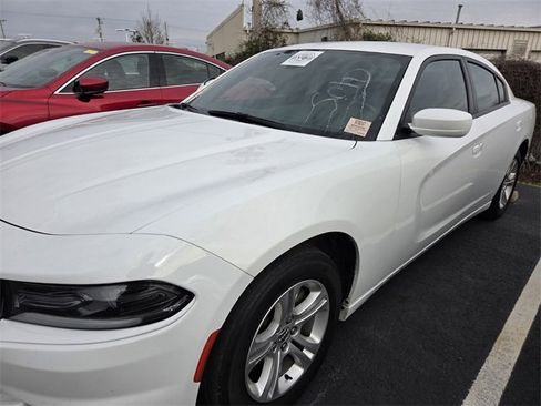 Used 2021 Dodge Charger SXT w/ Leather Interior Group image 10