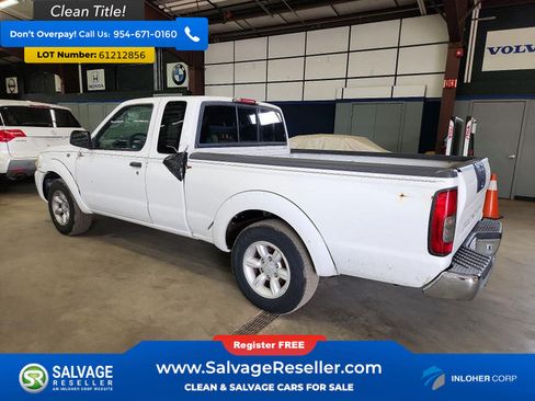 Used 2004 Nissan Frontier XE w/ (VTP) Value Truck Pkg RWD image 3