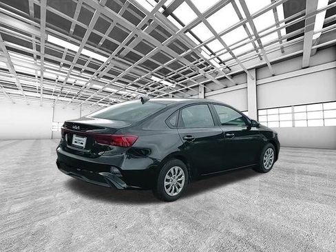 Certified 2024 Kia Forte LX image 3
