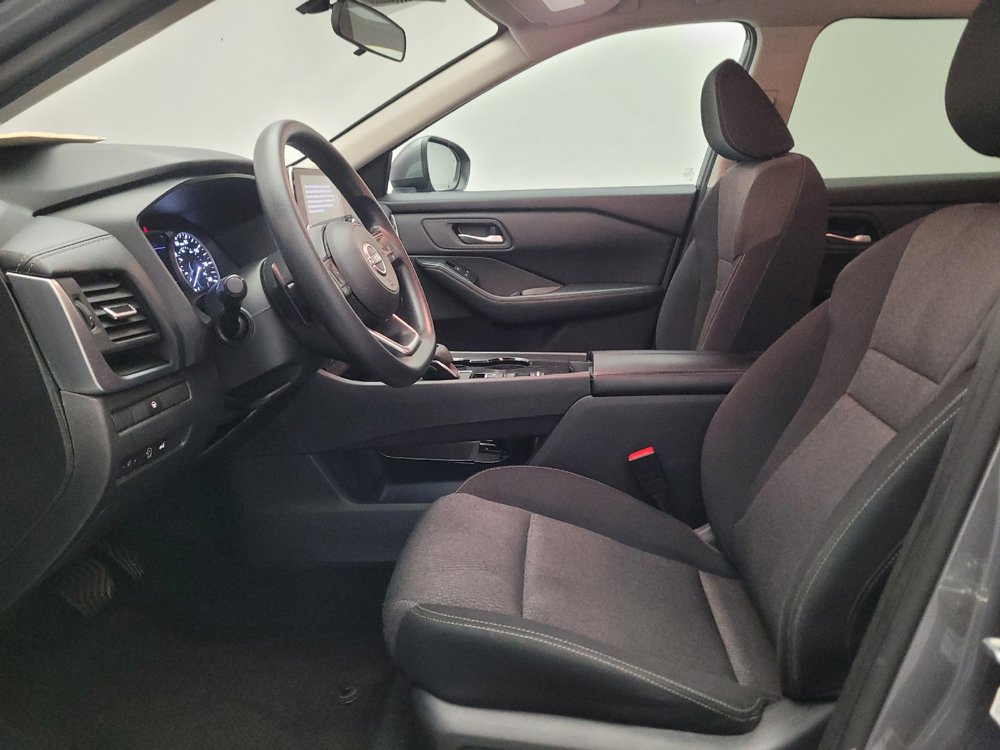 Used 2024 Nissan Rogue SV FWD image 17
