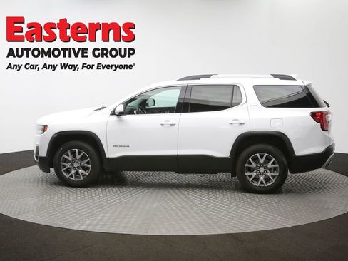 Used 2023 GMC Acadia SLT image 63