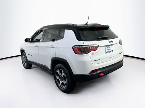 Used 2022 Jeep Compass Trailhawk w/ Trailhawk Convenience Group AWD/4WD image 7