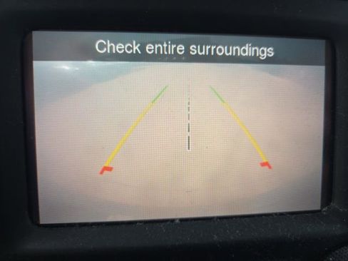 Used 2021 Jeep Wrangler Sport image 10