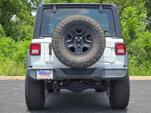Used 2023 Jeep Wrangler Unlimited Sport AWD/4WD image 9