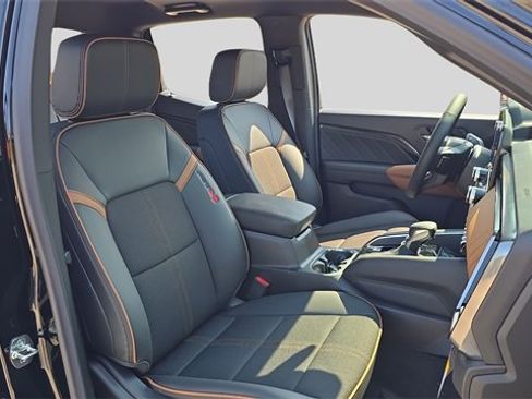 New 2026 GMC Canyon AT4 image 14