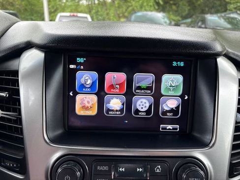 Used 2017 Chevrolet Tahoe Premier AWD/4WD image 16