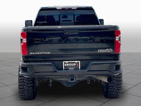 Used 2020 Chevrolet Silverado 2500 High Country w/ Z71 Off-Road Package AWD/4WD image 5