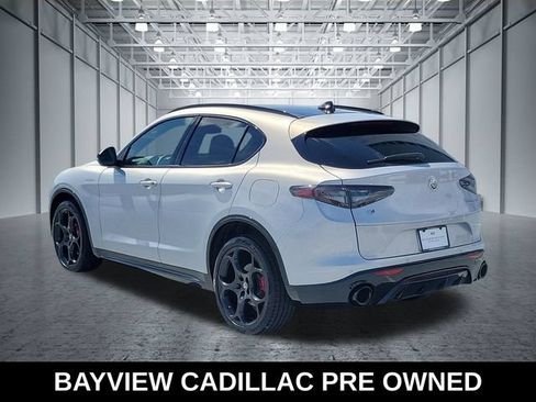 Used 2025 Alfa Romeo Stelvio Sprint w/ Veloce Package AWD/4WD image 3