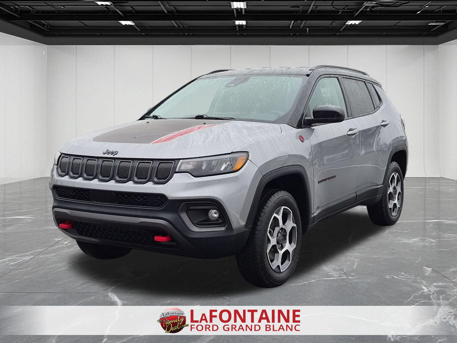 Used 2022 Jeep Compass Trailhawk w/ Trailhawk Convenience Group AWD/4WD image 1
