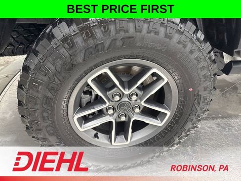 New 2026 Jeep Gladiator Mojave image 8