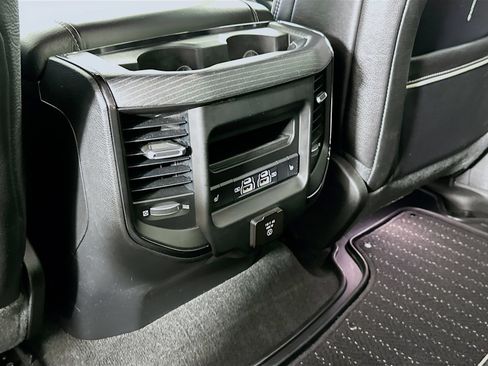 Used 2022 RAM 1500 Limited AWD/4WD image 26