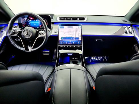Certified 2022 Mercedes-Benz S 500 4MATIC image 19