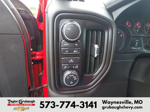 Used 2020 Chevrolet Silverado 1500 Custom w/ Custom Value Package AWD/4WD image 21