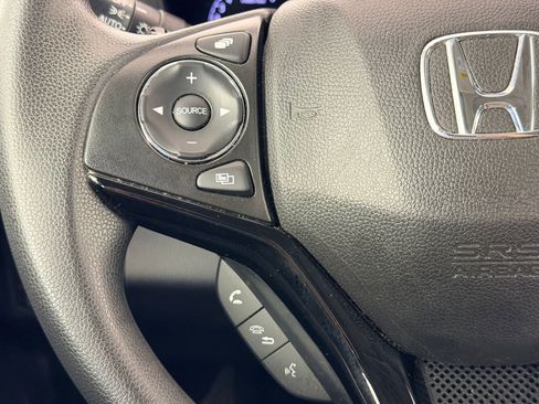 Used 2019 Honda HR-V EX image 16