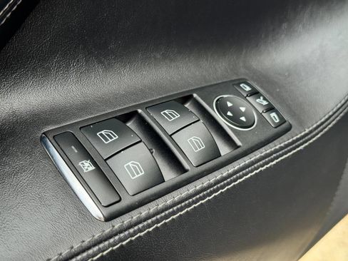 Used 2018 Tesla Model S 75D image 26