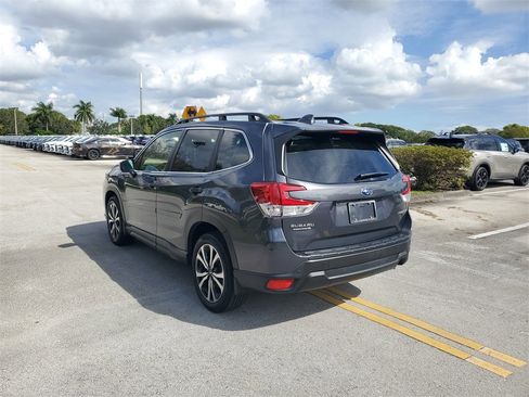 Used 2022 Subaru Forester Limited image 3