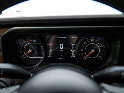 Used 2025 Jeep Gladiator Rubicon w/ Safety Group image 61