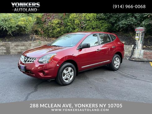 Used 2014 Nissan Rogue S image 1